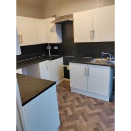 22 Brunel Street Kitchen - complete.jpg