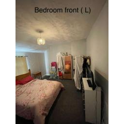 19 Thorpe Street bedroom.jpg