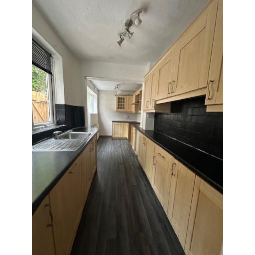 3 Walker Terrace - Kitchen.jpg
