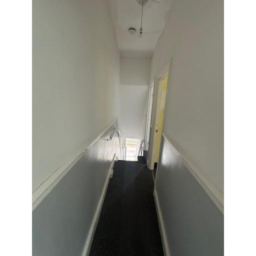 3 Walker Terrace - Landing.jpg