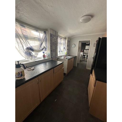 6 Pearl Street Kitchen.jpg
