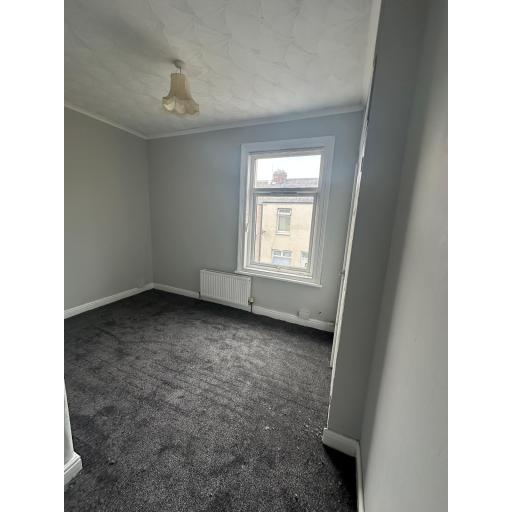 25 Jackson Street Bedroom.jpg