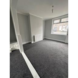 9 Linden Terrace Lounge 2.jpg