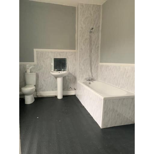 Wensley Terrace- Bathroom.jpg