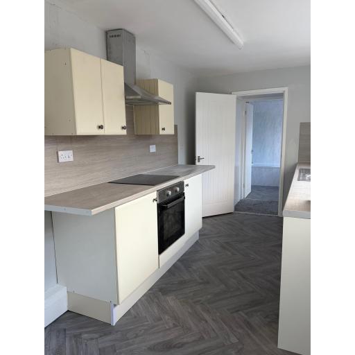 WhatsApp Image 2025-12-03 at 11.52.45 (3).jpg