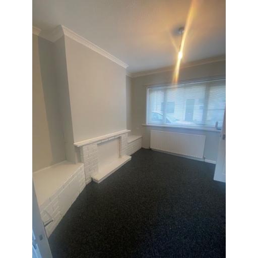 High yield property in County Durham – Refurbished 3 lounge.jpg