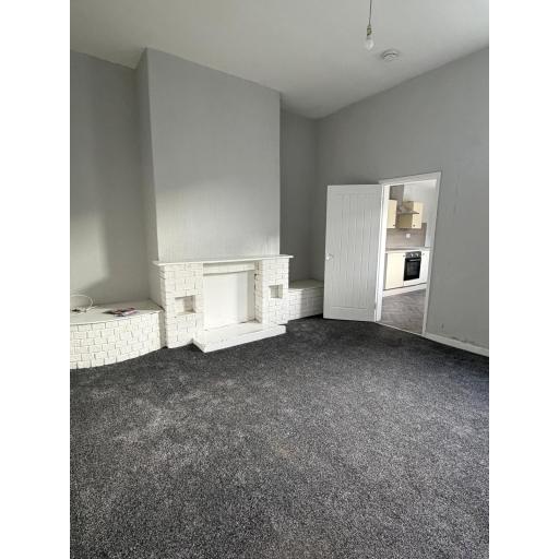 WhatsApp Image 2025-12-03 at 11.52.45 (2).jpg