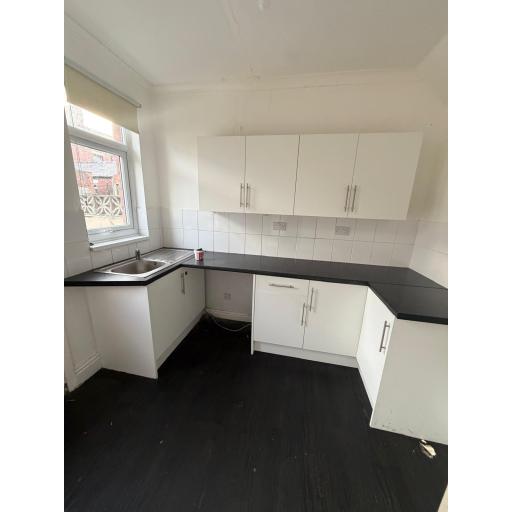 Davy Street 52 Kitchen.jpg