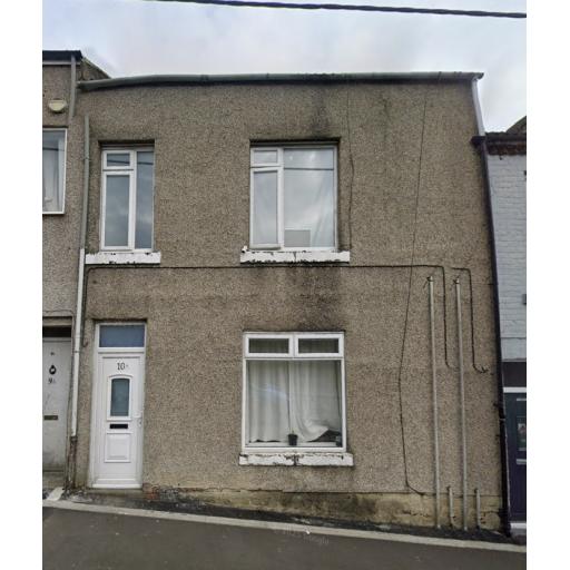 10a commercial Street front.jpg