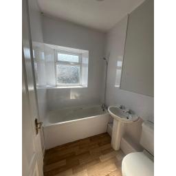 9 Charlotte Street bathroom complete.jpg