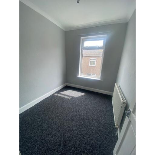 Managed High yielding property for Sale – Refurbished bedroom (2).jpg