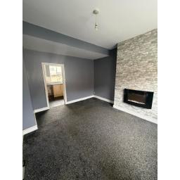27 Dale Street - Living Room.jpg