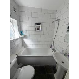 High Street, Crook - Bathroom.jpg