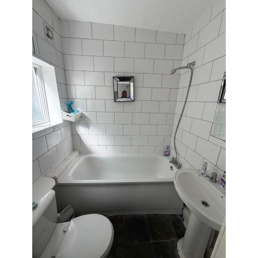 High Street, Crook - Bathroom.jpg