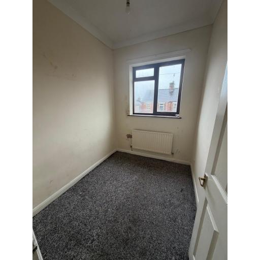 Barrington Terrace - Bed.jpg