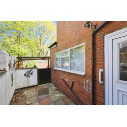16 Windsor Terrace external yard.jpg